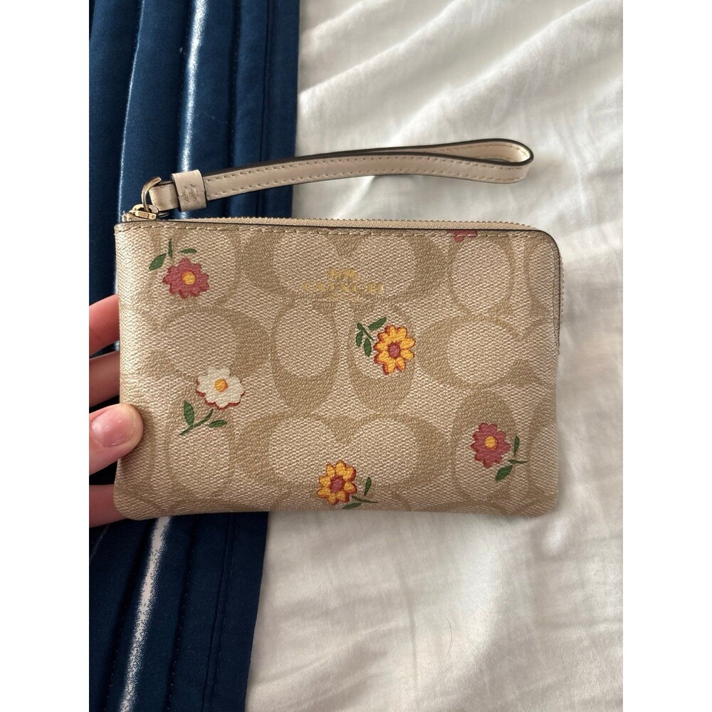 Coach flower Wristlet